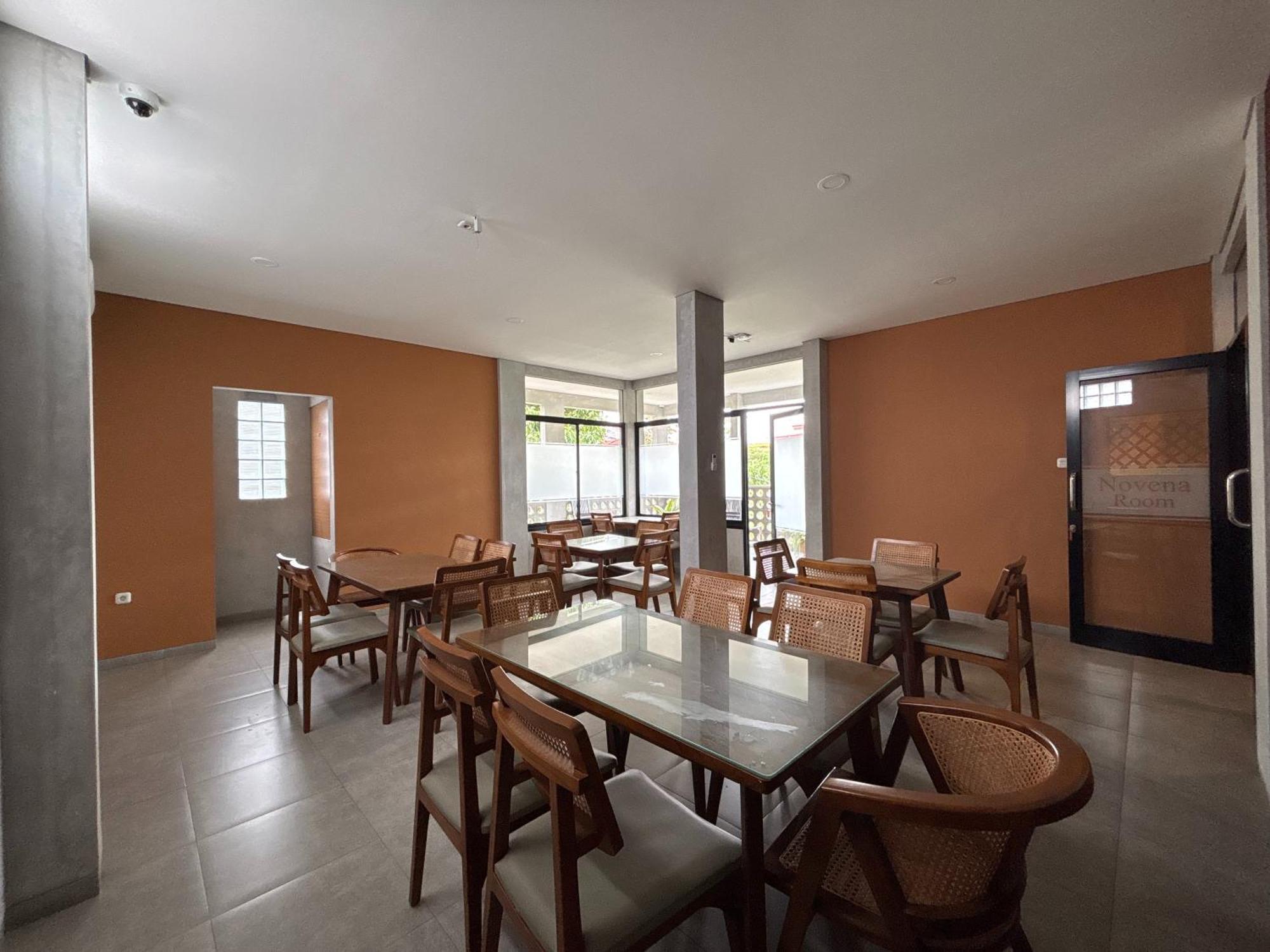 The Cluster Harris Bed & Breakfast Cimahi ภายนอก รูปภาพ